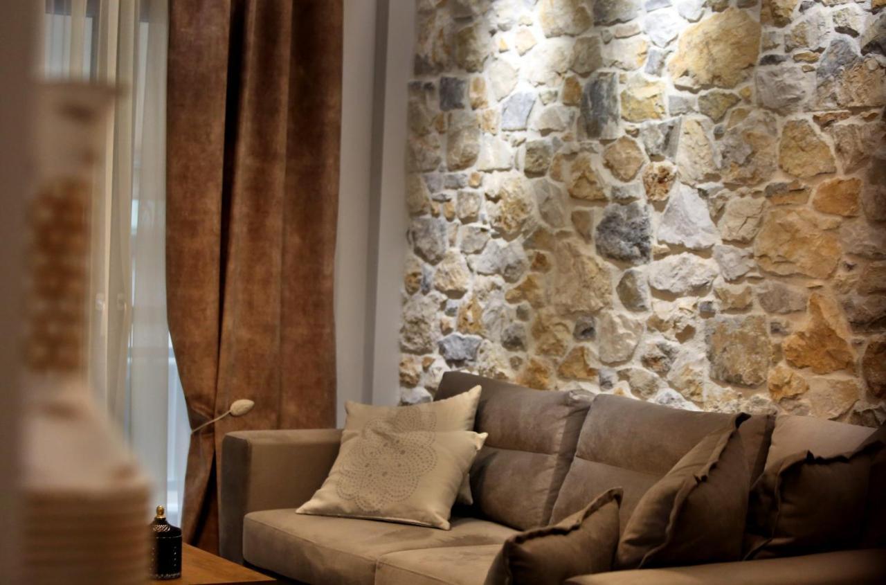 La Larissa Luxury Apartments Peneus Esterno foto